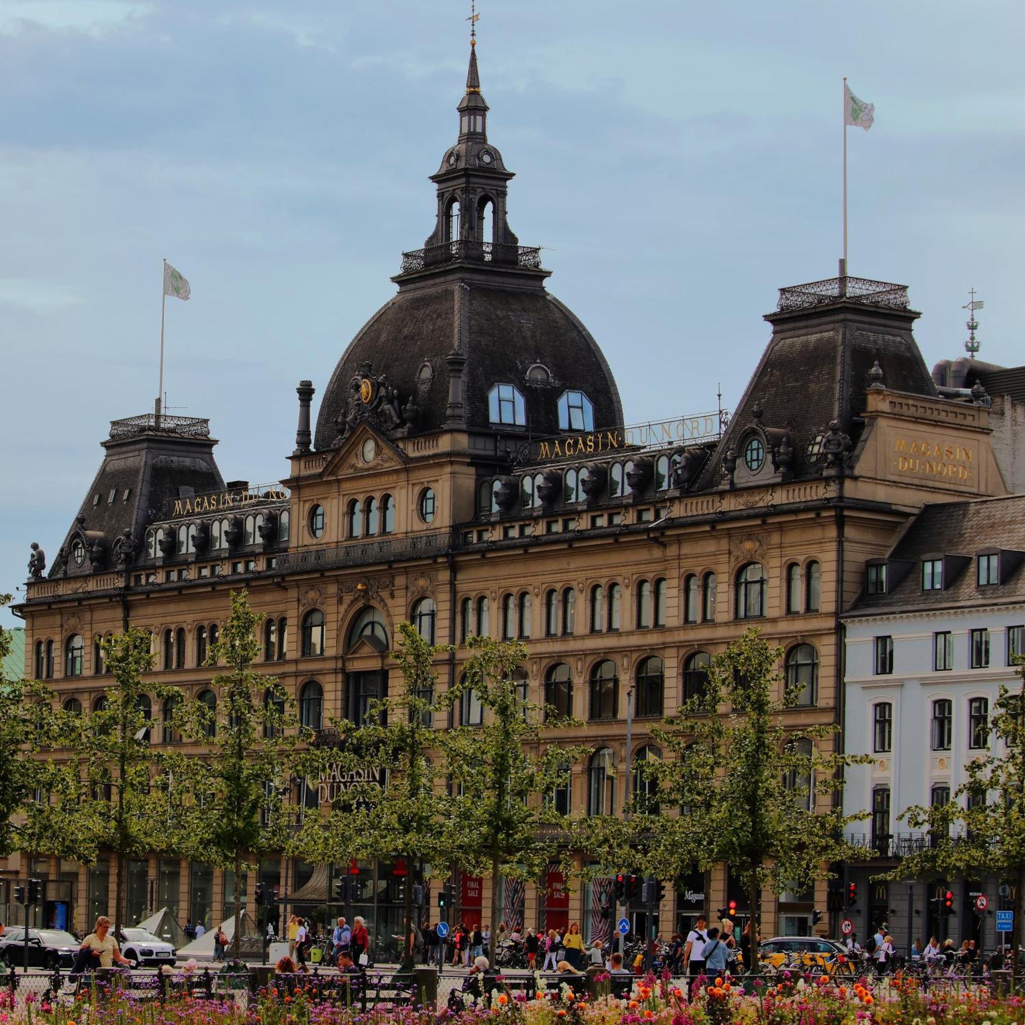 Beautiful On Stroget In Center * Copenhaga